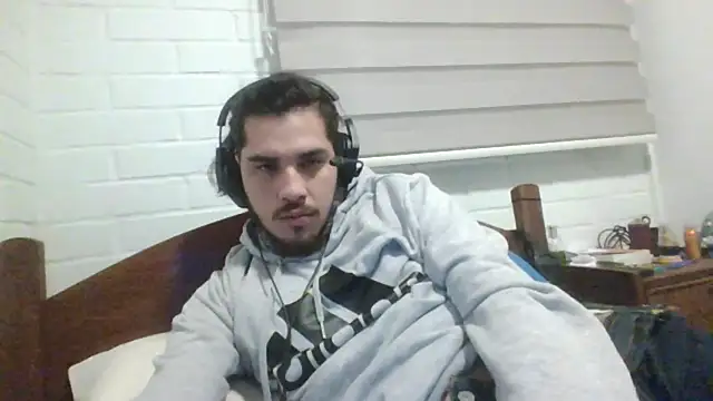 hung weeb online show from December 7, 3:47 am