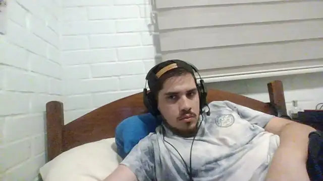 hung weeb online show from December 10, 3:30 am