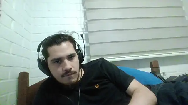 hung weeb online show from December 13, 12:20 am