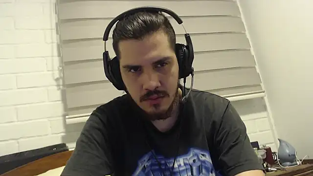 hung weeb online show from February 4, 6:57 am