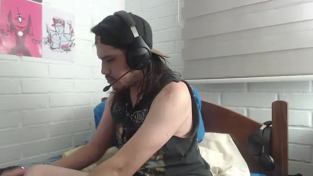 hung weeb online show from February 13, 5:48 am