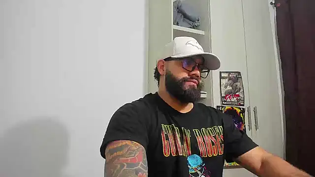 Snapshot of _Coddygold_ chatting on May 24, 11:37 am Coddygold online show from May 24, 11:37 am
