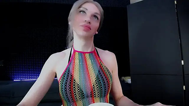 Snapshot of Hardy_Green chatting on September 19, 4:03 am Hardy Green online show from September 19, 4:03 am