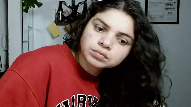 Snapshot of Nikkykora15 chatting on November 11, 1:05 am Nikkykora15 online show from November 11, 1:05 am