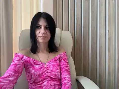 Snapshot of InjaAtHome chatting on September 16, 5:30 am InjaAtHome online show from September 16, 5:30 am