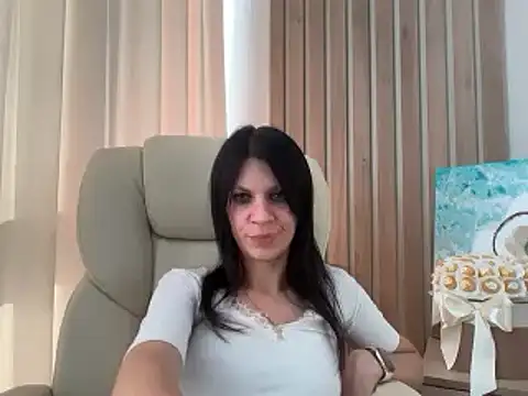 Snapshot of InjaAtHome chatting on July 28, 3:21 pm InjaAtHome online show from July 28, 3:21 pm