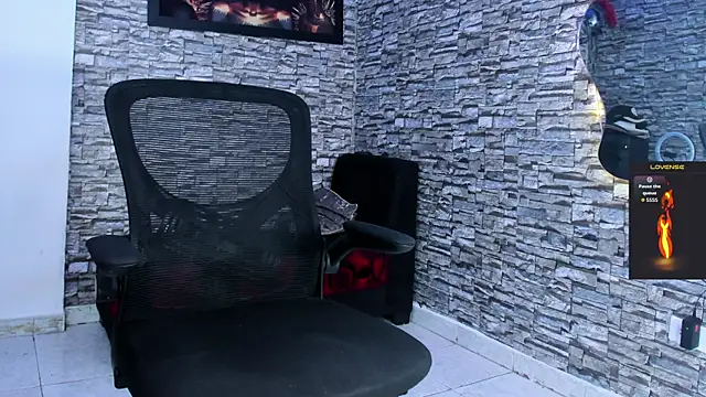 Snapshot of ChoreyTaiylor chatting on May 12, 2:25 pm ChoreyTaiylor online show from May 12, 2:25 pm