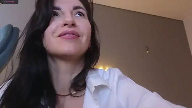 Snapshot of Mary_love16 chatting on March 14, 9:46 am Mary love16 online show from March 14, 9:46 am