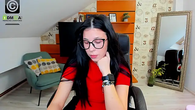 EmillyTaylor online show from January 20, 7:25 am