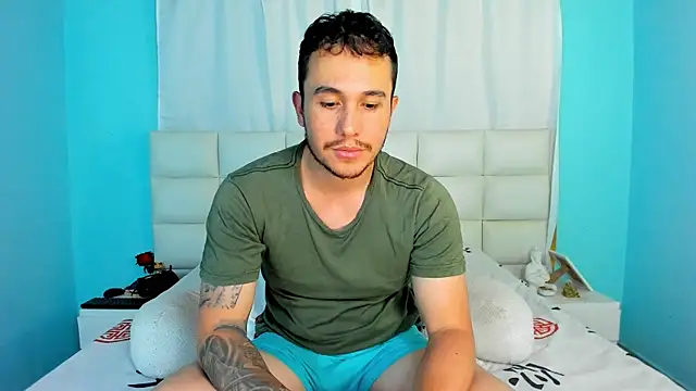 juan  jimenez online show from November 6, 10:54 pm