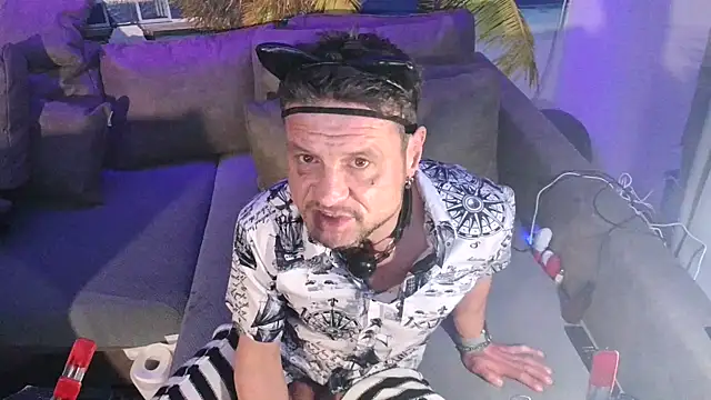 druckfug online show from February 27, 8:50 am