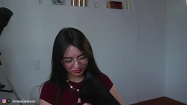 raphttalia  online show from April 7, 8:42 pm