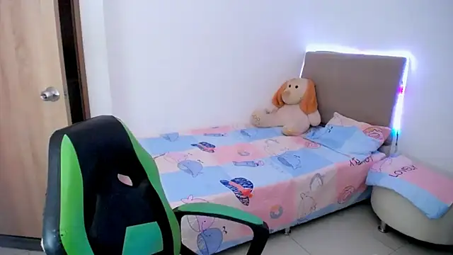  alicia z online show from February 25, 11:44 pm