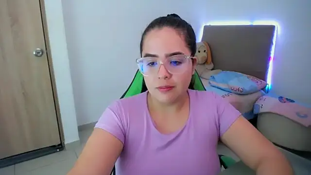  alicia z online show from March 20, 12:08 am