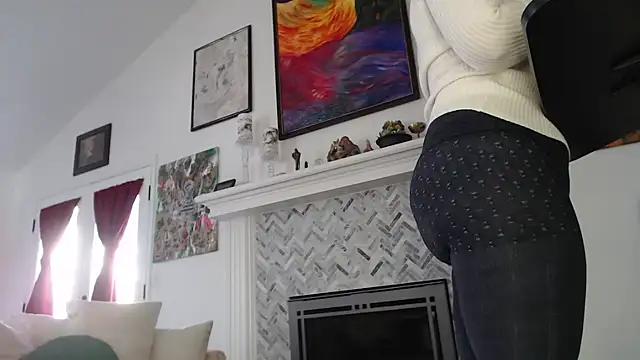 AuroraWillows online show from February 20, 6:24 pm