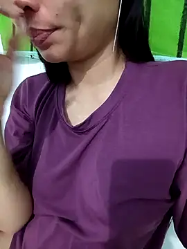 Beauty Asian Tina online show from November 12, 8:30 pm