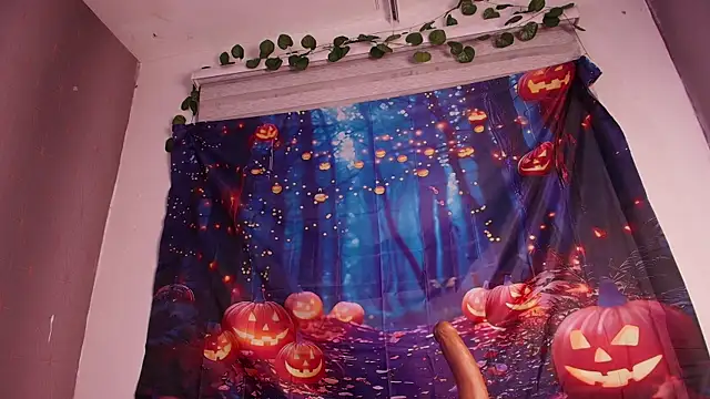 Snapshot of zzoe_ chatting on October 19, 3:07 am zzoe online show from October 19, 3:07 am