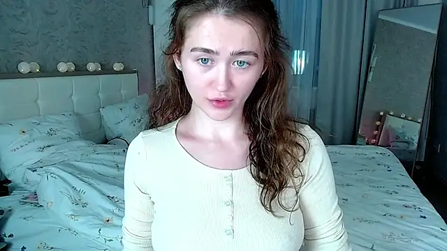 Snapshot of millllina chatting on May 27, 4:15 pm millllina online show from May 27, 4:15 pm