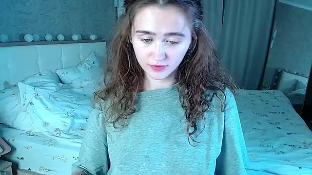 Snapshot of millllina chatting on May 30, 4:04 pm millllina online show from May 30, 4:04 pm