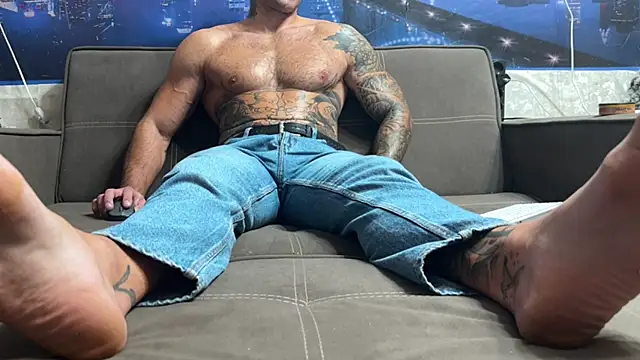 Mr YourGod online show from October 14, 3:51 am