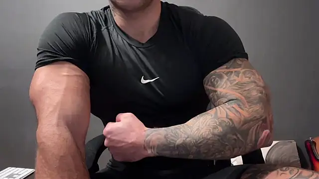 Mr YourGod online show from December 3, 5:59 am