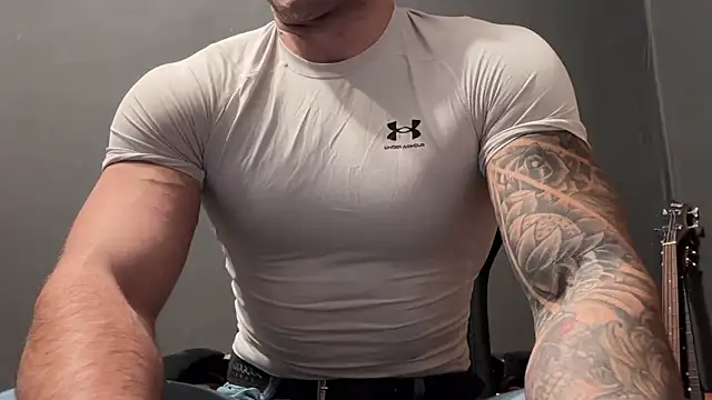 Mr YourGod online show from February 1, 2:04 pm