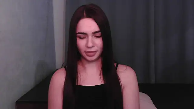 HannahMeid online show from December 9, 8:23 pm