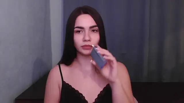 HannahMeid online show from December 14, 7:36 pm