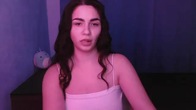 HannahMeid online show from December 16, 7:54 pm