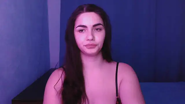 HannahMeid online show from December 18, 8:03 pm