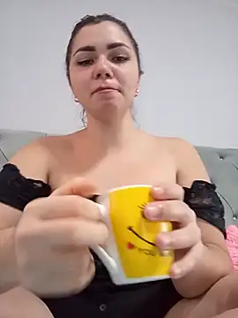 HannahMeid online show from October 20, 9:32 am