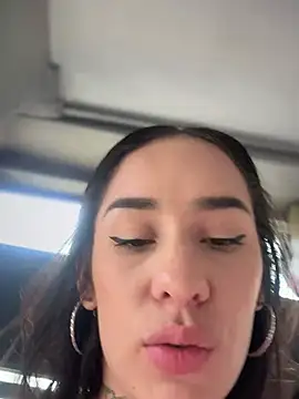   IRIS   online show from December 11, 6:31 pm