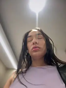   IRIS   online show from December 19, 5:50 pm