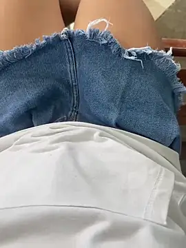   IRIS   online show from December 26, 7:38 pm