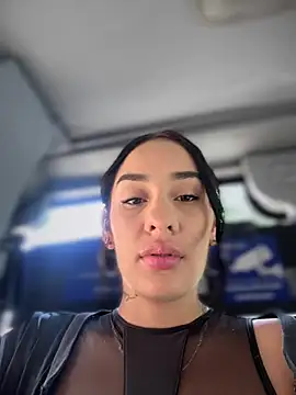   IRIS   online show from January 8, 4:11 pm