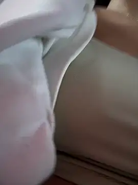   IRIS   online show from February 11, 6:33 pm