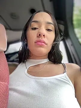   IRIS   online show from February 13, 6:38 pm