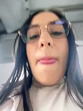   IRIS   online show from September 12, 2:39 pm