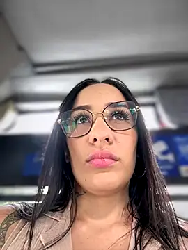   IRIS   online show from October 15, 2:28 pm