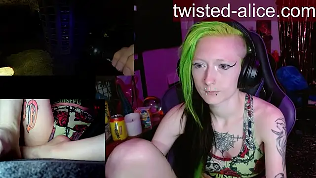 alicewonder09 online show from April 19, 5:29 am