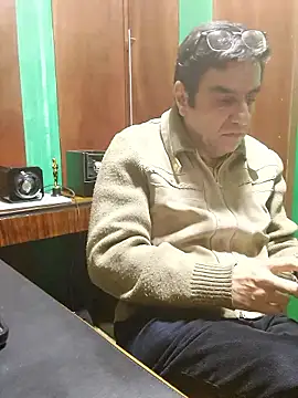 FernandoReuterG online show from January 16, 1:20 am