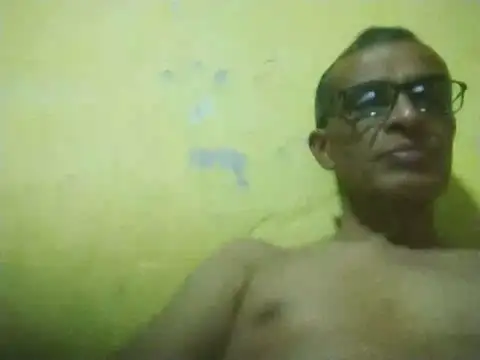 Snapshot of jrfm14 chatting on February 22, 5:51 am jrfm14 online show from February 22, 5:51 am