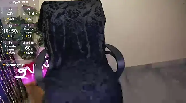 Snapshot of Your_Devika chatting on March 20, 6:41 am Your Devika online show from March 20, 6:41 am