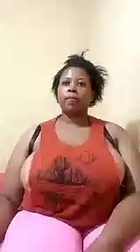 Snapshot of Sexy-queen99xx chatting on February 16, 10:54 am Sexy-queen99xx online show from February 16, 10:54 am