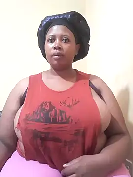 Snapshot of Sexy-queen99xx chatting on February 19, 6:11 am Sexy-queen99xx online show from February 19, 6:11 am