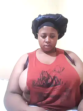 Snapshot of Sexy-queen99xx chatting on February 20, 9:33 am Sexy-queen99xx online show from February 20, 9:33 am