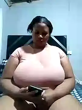 Snapshot of Sexy-queen99xx chatting on October 8, 6:22 am Sexy-queen99xx online show from October 8, 6:22 am