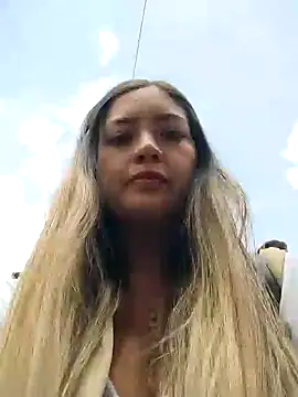 Snapshot of alana_69 chatting on December 12, 3:27 pm alana 69 online show from December 12, 3:27 pm