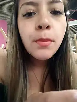 Snapshot of alana_69 chatting on January 31, 3:55 pm alana 69 online show from January 31, 3:55 pm