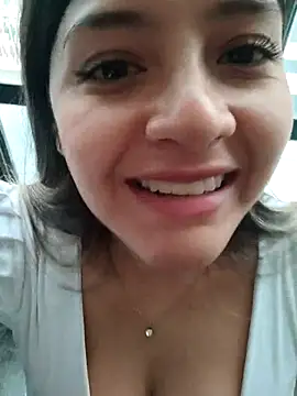 Snapshot of alana_69 chatting on September 24, 6:33 pm alana 69 online show from September 24, 6:33 pm